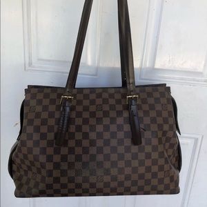 ❌Sold❌authentic Louis Vuitton Chelsea shoulder bag